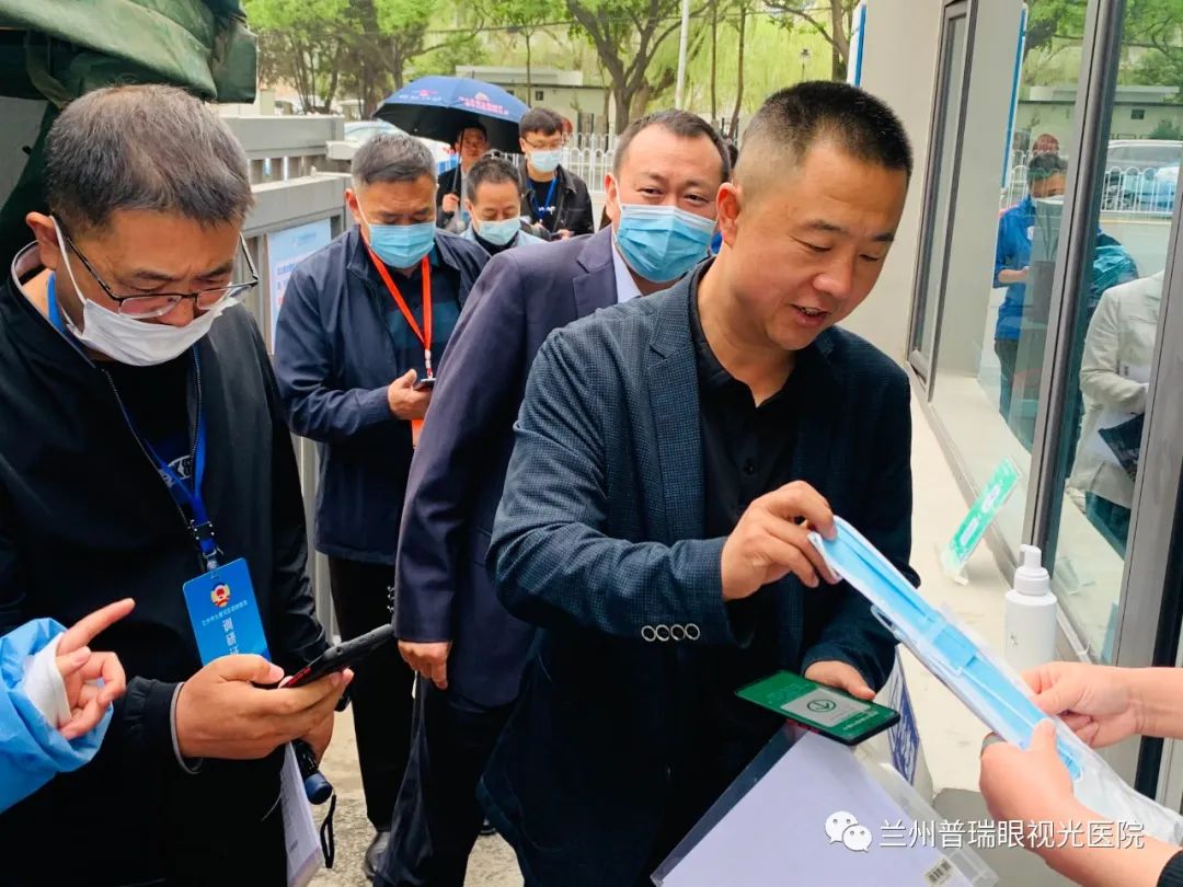 西園街道人大代表、政協(xié)委員調(diào)研組蒞臨我院指導(dǎo)工作！