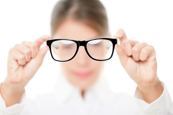 怎樣自我養(yǎng)成護(hù)眼好習(xí)慣？2分鐘閱讀完